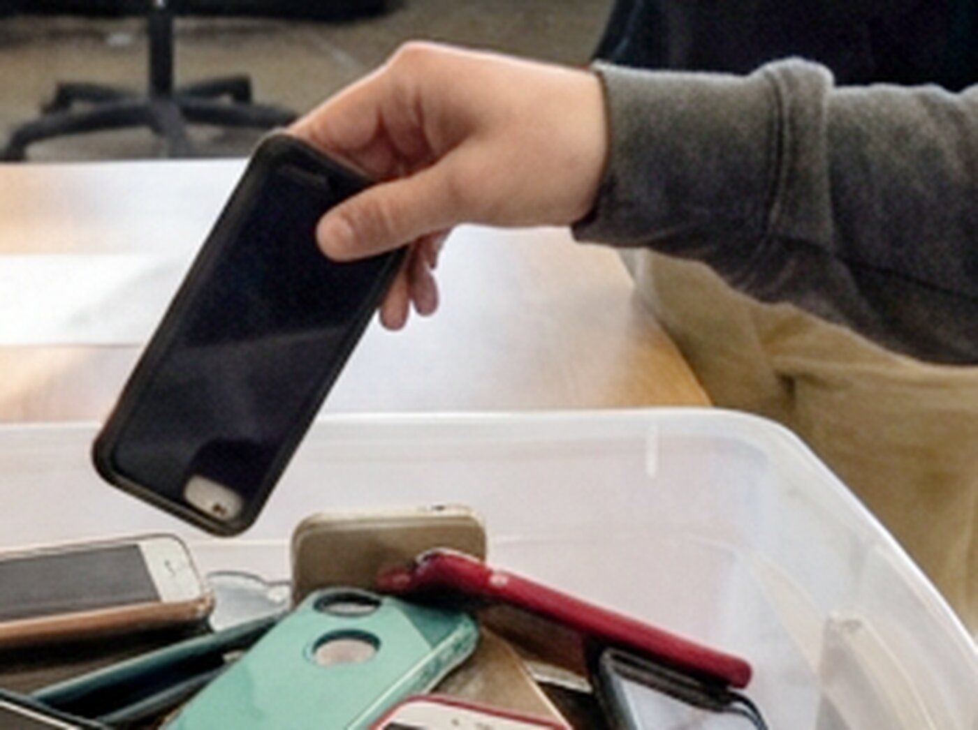 Student classroom cellphone