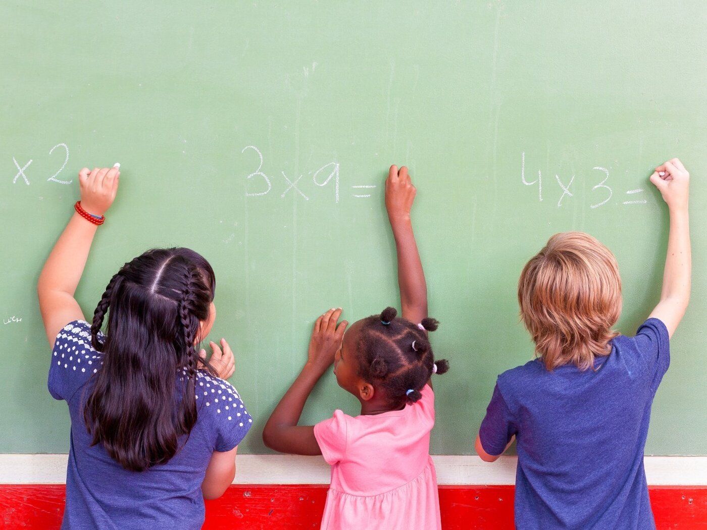 Students math chalkboard